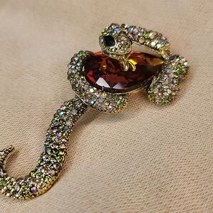 Elegant‎ Gold Tone Snake Brooch